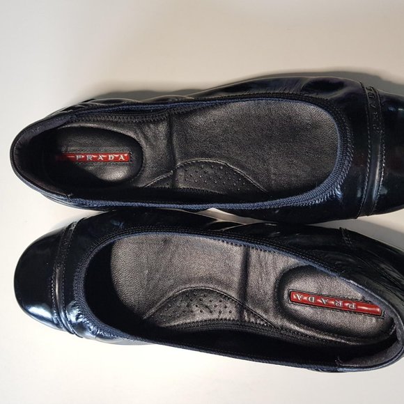 Prada black scrunch patent leather ballerinas’ flats - Picture 6 of 11